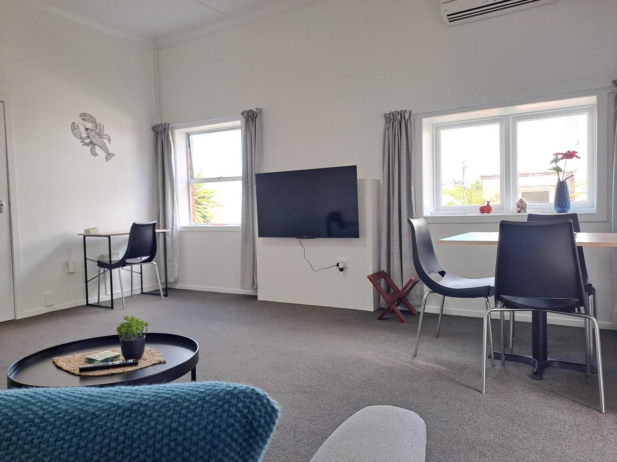 St Clair Apartment - 1 Bedroom 但尼丁 外观 照片